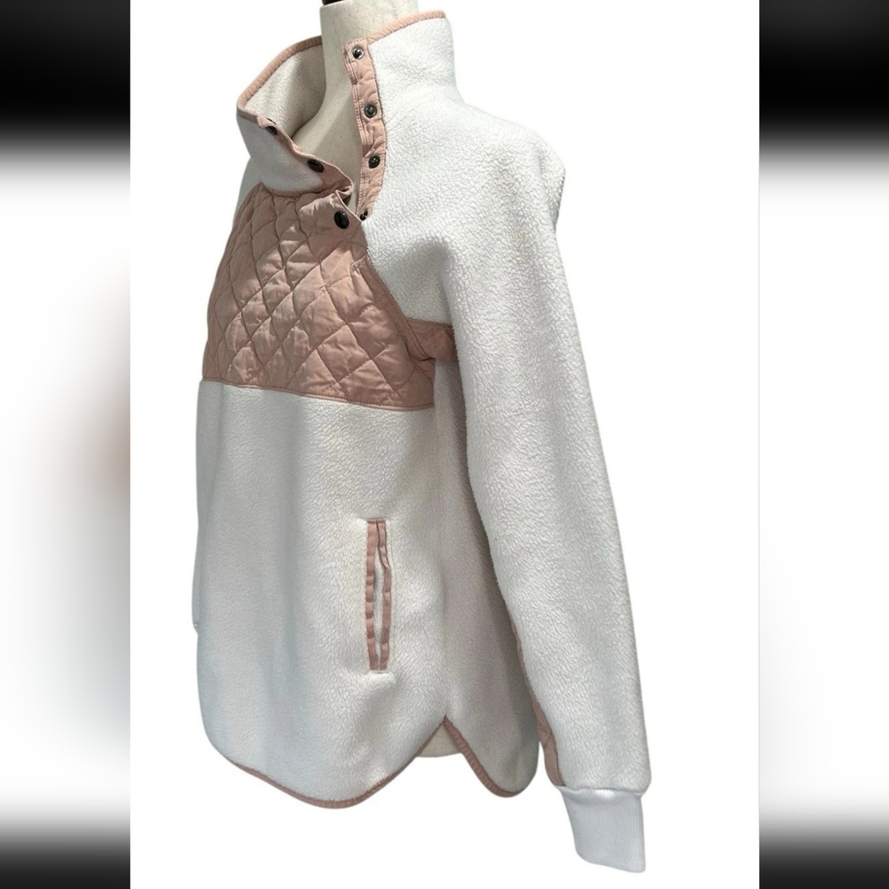 Abercrombie & Fitch Women's Quilted Cowl Sweater - Picture 2 of 14